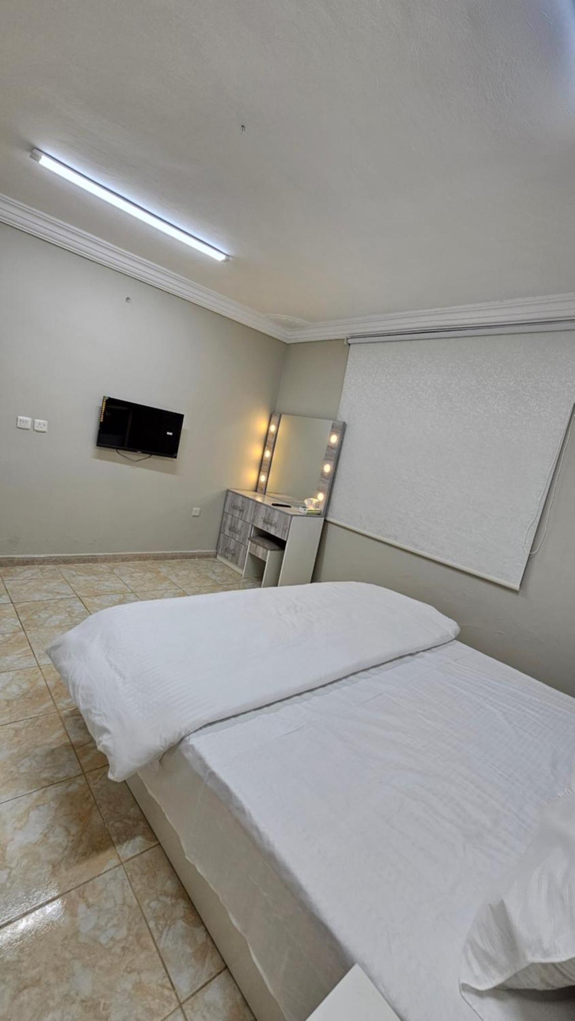 Apartment بغرفتين نوم والسعر مغري 2